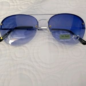 Dark blue lens sunglasses